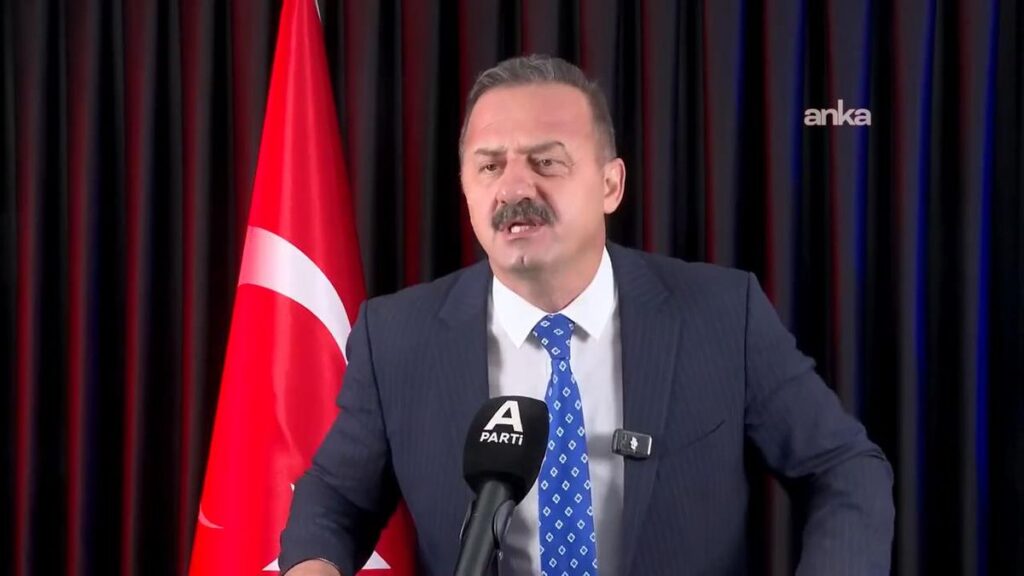 Ekonomi Kötü Yönetiliyor